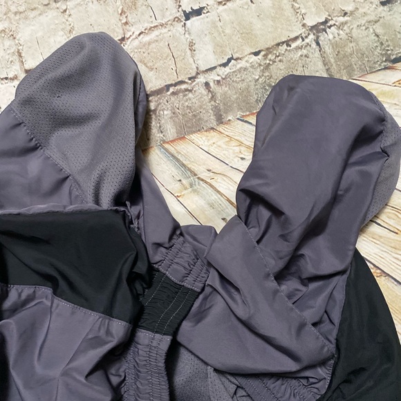 Under Armour XL pants grey black - Picture 12 of 15